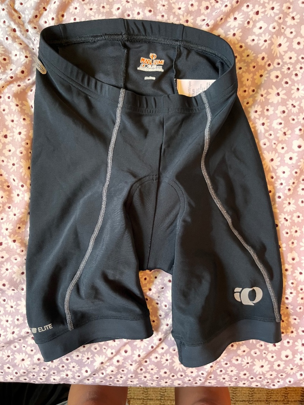 4 pairs padded biker shorts